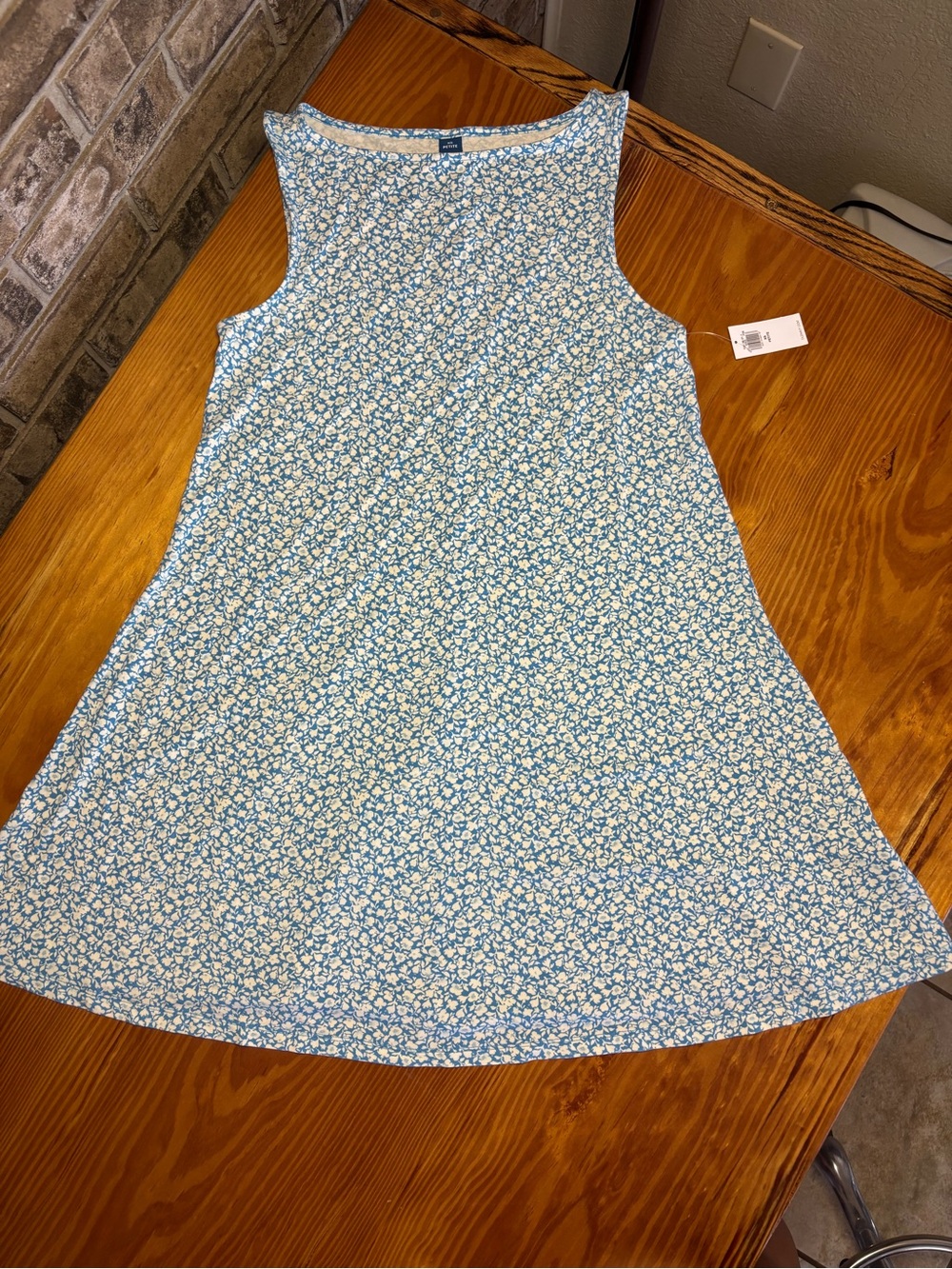 Old Navy Light Blue Floral Sleeveless A-Line Dress